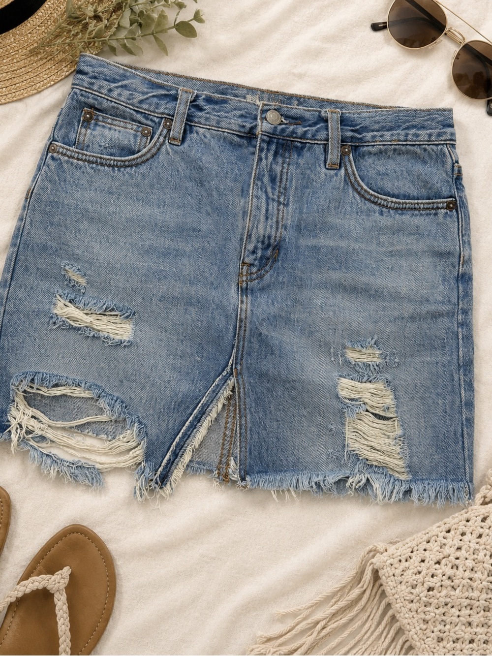 We‎ The Free Distressed Denim Mini Skirt Size 27 Womens Raw Hem Boho